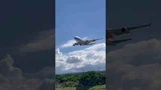 TPE桃園機場，05L跑道，China Airlines Cargo/B-18708/ B747-409（F)晴天側風降落。 #飛機巷 #飛機 #桃園機場#華航 #airplanes#b747