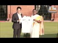 sachin tendulkar and family meet president droupadi murmu at rashtrapati bhavan news9