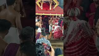 Kodakkad Sree Panayakkat Pullikkandan Theyyam Vellatam #viral #shorts #theyyam