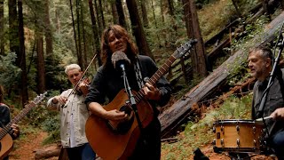 The Breeders - Invisible Man (Live In Big Sur)