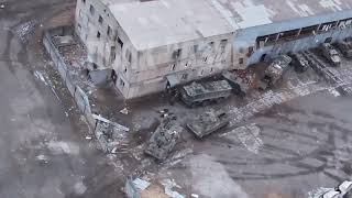 "Азов" знищує окупантів у Маріуполі.