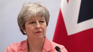 Theresa May addresses Jordan investment conference in London