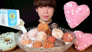 SUB) 🍩🥛DUNKIN'S MUNCHKIN DONUT WITH MILK MUKBANG ASMR