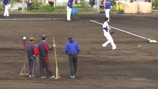 [中日ドラゴンズ　キャンプ]　ｷｬﾂﾁｬｰ陣地獄のノックを受ける