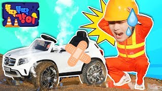 새로 구입한 자동차가 물구덩이에 빠졌어요!!!! 강이의 자동차 구출 대작전 [Heavy Equipment Toy]