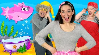 Little Sharks - Kids Song with the Baby Shark family! Kids Nursery Rhymes