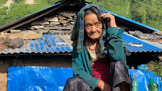 धार्चे ७ खानीगाउँ गोरखा । यहाँ घर चिराचिरा परेर स्थानीय २६ घरको बिचल्ली भएको छ । Dharche 7 Khanigaon