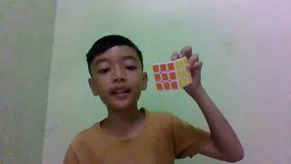 Saya bermain cube 3x3x3