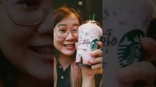 ดีใจ #starbucks เขียนชื่อ #อิ๋วโอ #ครีเอทีฟปากแดง ถูกจ้าา•เพื่อแก้ว #blackpink อีกแล้วๆๆๆๆๆ