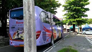 Walking Around - Suasana Terminal Bus Jombor Jogja