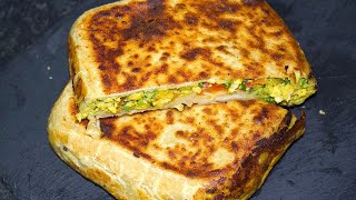 Chicken Mutabbaq Recipe || Authentic Chicken Murtabak Recipe || How to make Chicken Martabak