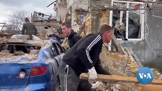 Residents Slowly Return to Ruined Village in Kherson Region