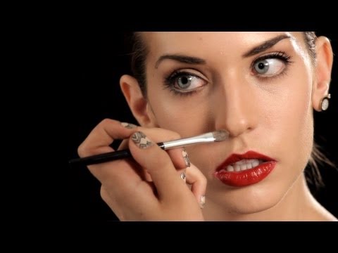How to Make Your Nose Look Thinner | Makeup Tips How to Make Your Nose Look Thinner | Makeup Tips