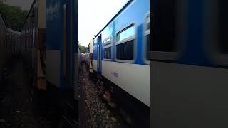 Male Devi to Trincomalee #class s13 #srilankarailway #train 🇱🇰