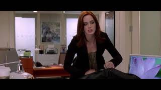 Devil Wears Prada pee desperation scene