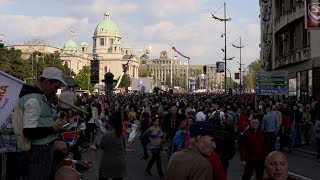 Atmosfera i anketa uoči mitinga „Budućnost Srbije\