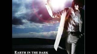 Toshi   Earth In The Dark