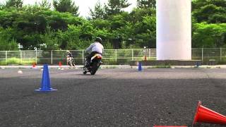 第３３９回　へなちょこライダー走行会１７　おかー君　８の字練習