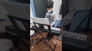 초등밴드 건반 루현이의 진심. 진지 연주 🎹