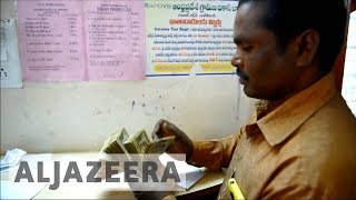 India rupees: Chaos at banks after demonetisation