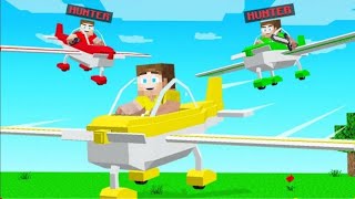 AIRPLANE HUNTERS VS SPEEDRUNNER In Minecraft!