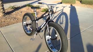 MONGOOSE BEAST Update Walk Around 3 of 3 FAT BIKE BMX MTB