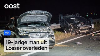 Auto vliegt over de kop na botsing op A18 | Oost