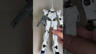 This is the gimmick mounting method for the Beam Magnum of the MG RX-0 Unicorn Gundam.