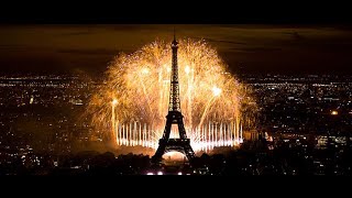Spectacular Fireworks at the Eiffel Tower for Bastille Day 2/3