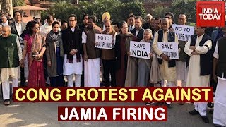 Jamia Firing: Opposition Parties Corner Modi Govt, Congress Stages Protest Outside Parliament