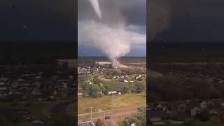 It’s wild how fast things got swept up… #disaster #tornado #hurricane #shorts #blowthisup