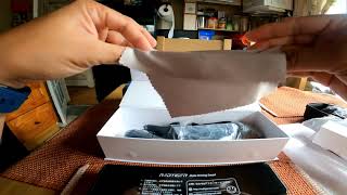 Unboxing a Red Tiger T700R Stream Media Mirror Dash Cam for My Toyota Rav 4 2020.