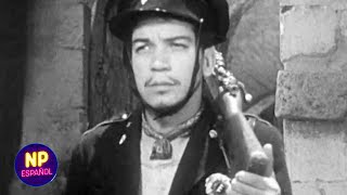 Cantinflas Entra a la Escuela de Policía | El Gendarme Desconocido (1941)  | Now Español