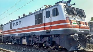 22934 Jaipur Bandra Terminus SF Express With WAP5 30162 BRC Vadodara Shed #IndianRailways #trainvlog