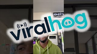 Car Rental Agent Professionally Deals With Difficult Customer || ViralHog