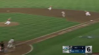 JT Riddle singles home two runs