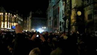 Pillow fight in Prague - flash mob December 18th 2008