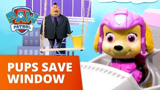 Pups Save Mayor Humdinger's Window Washers! 🐶 - PAW Patrol Toy Pretend Play Rescue for Kids