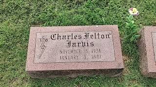 VISITING RECORD PRODUCER FELTON JARVIS AND A QUICK STOP TO PAY OUR RESPECTS TO COUSIN MINNIE PEARL