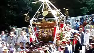 平成21年　神奈川県秦野市　秦野神輿まつり　白笹稲荷神社　宮入り前３