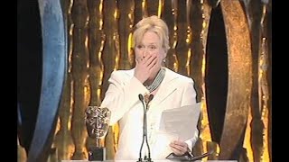 Meryl Streep reads Charlie Kaufman's acceptance speech for Adaptation