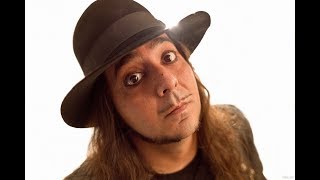Daron Malakian talks System of a Down, Scars on Broadway & more! | SiriusXM | 2018