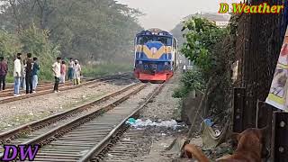 Big Amazing Train in Bangladesh | Bangladeshi Railway