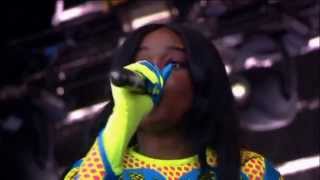 Azealia Banks - 212 (Live @ at T in The Park 2013)