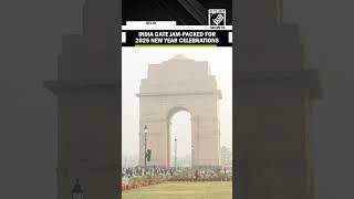 Delhi: Tourists Throng India Gate For New Year Celebrations 2025