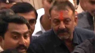 ABP NEWS EXCLUSIVE: Very first visuals of Sanjay Dutt’s release from Yerawada jail, Pune