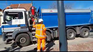 DEEL7 KWS Asfaltwerkzaamheden🛣🚧🦺 bij de verversbrug/oude heren gracht in LEIDEN DEKLAAG