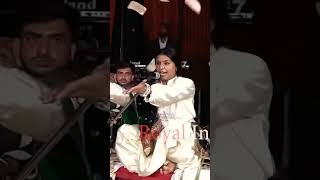 yeh jo Halka Halka Saroor hai || Nooran Sister Live Performance