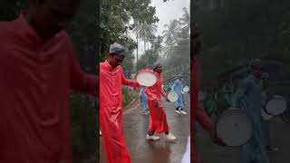 തോരാത്ത മഴയിലും തീരാത്ത ആവേശവുമായി ഹൈന്ദവ സുഹൃത്തുക്കളും,പൂർവ്വവിധ്യാർഥികളും 😍🙌 #kerala