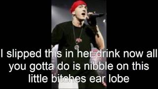 Eminem-Guilty Conscience (Lyrics on screen)